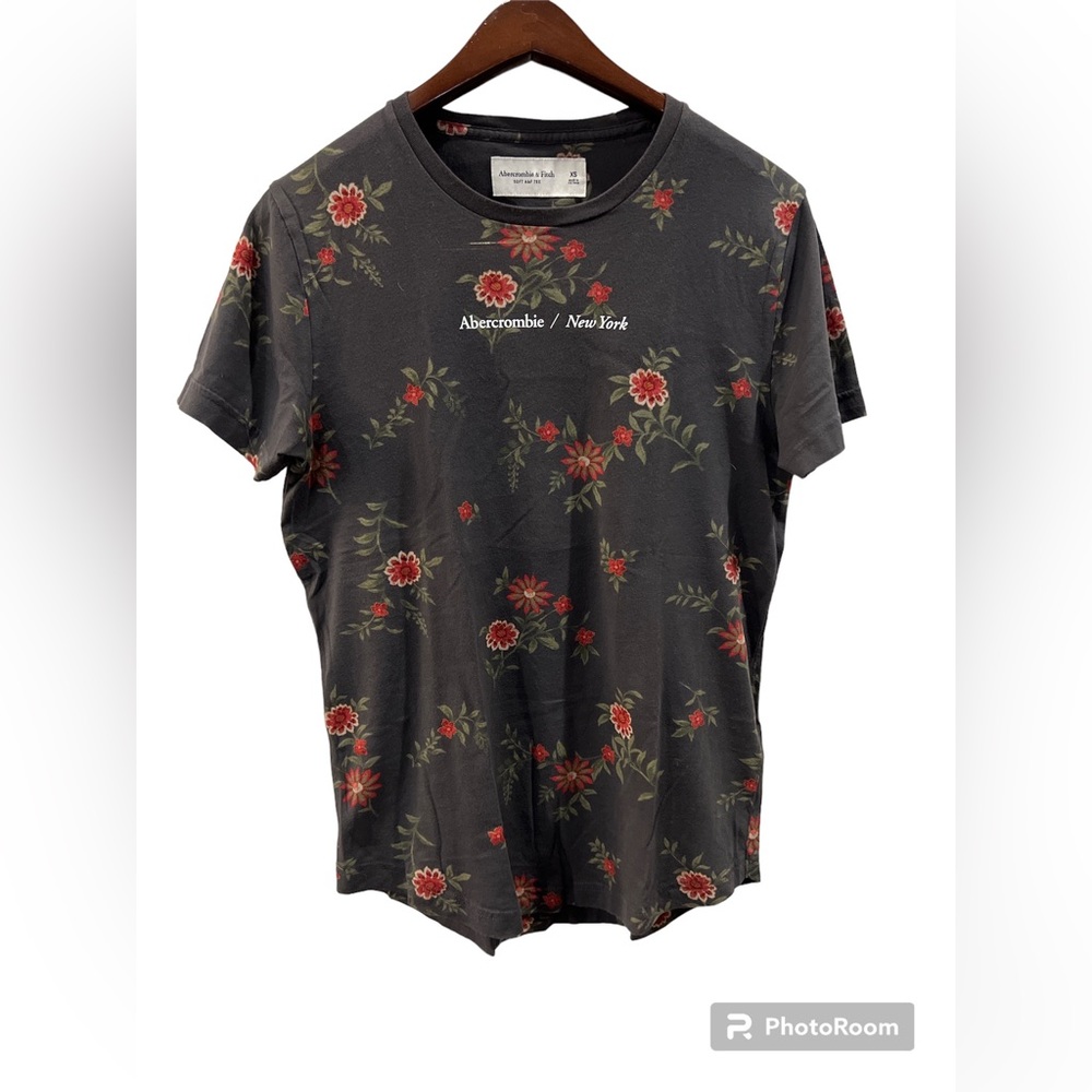 Abercrombie & Fitch Black Floral Shirt Men’s XS